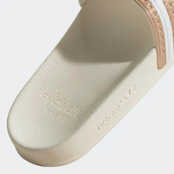 Adidas Men's Adilette Slides - Magic Beige / Cloud White / Off White