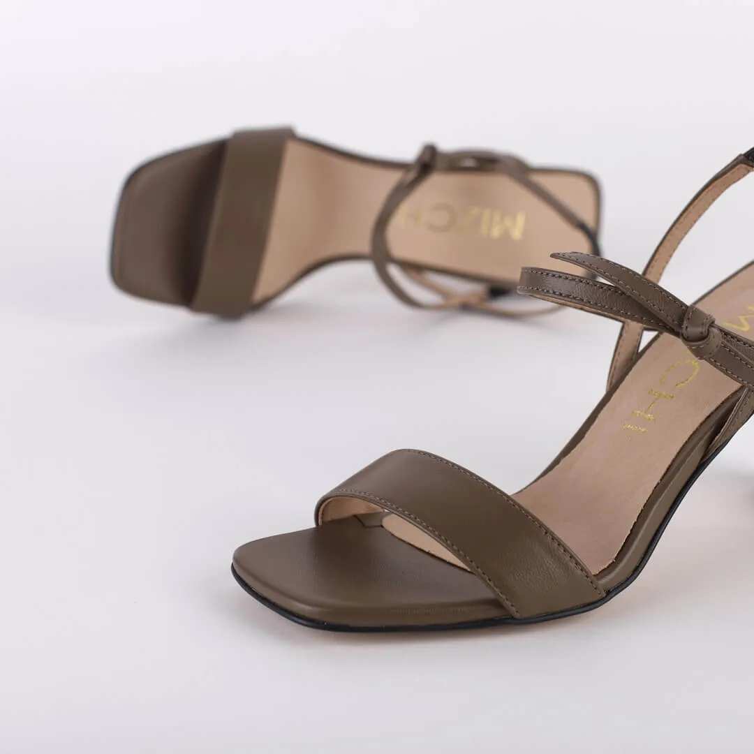 JANIG - strappy sandal