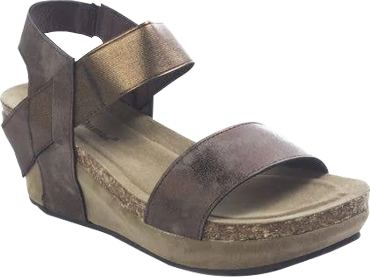 Pierre Dumas Chantal Wedge