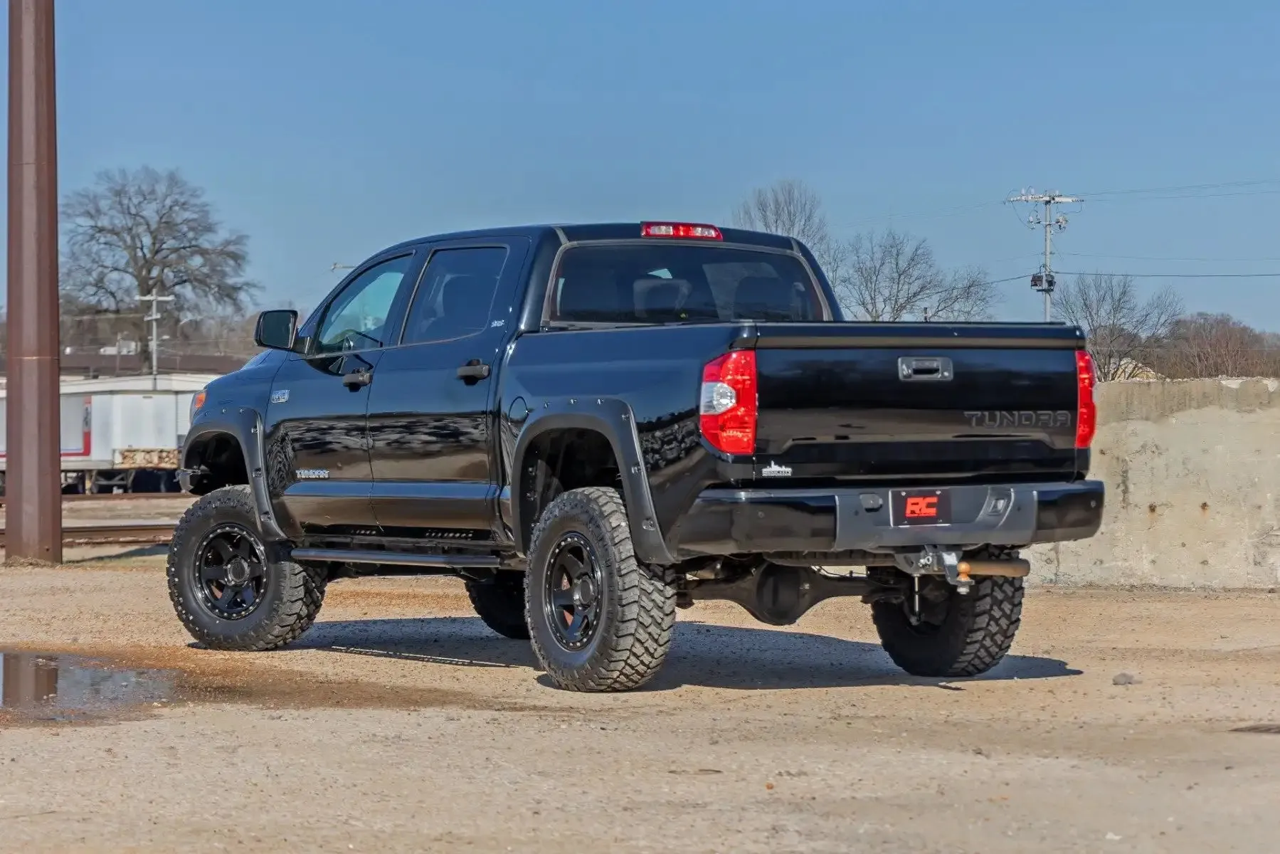 Rough Country OV2 Running Boards | 2014-2021 Toyota Tundra